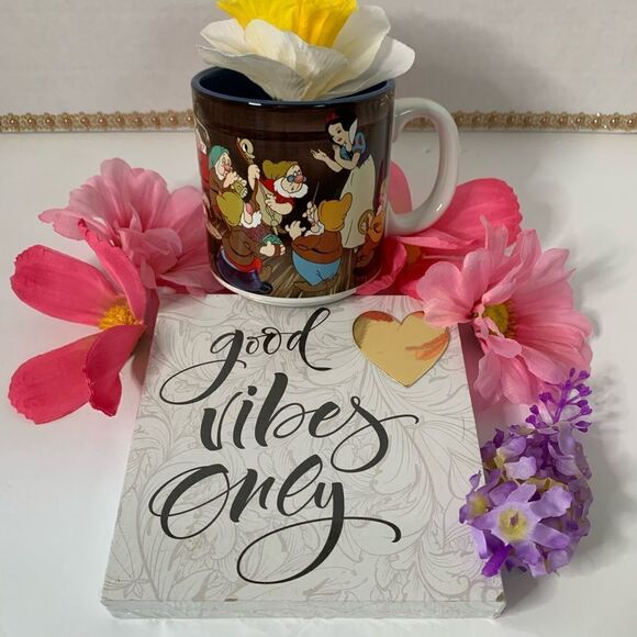 Snow White and the seven dwarfs mug - Picture 2 of 2